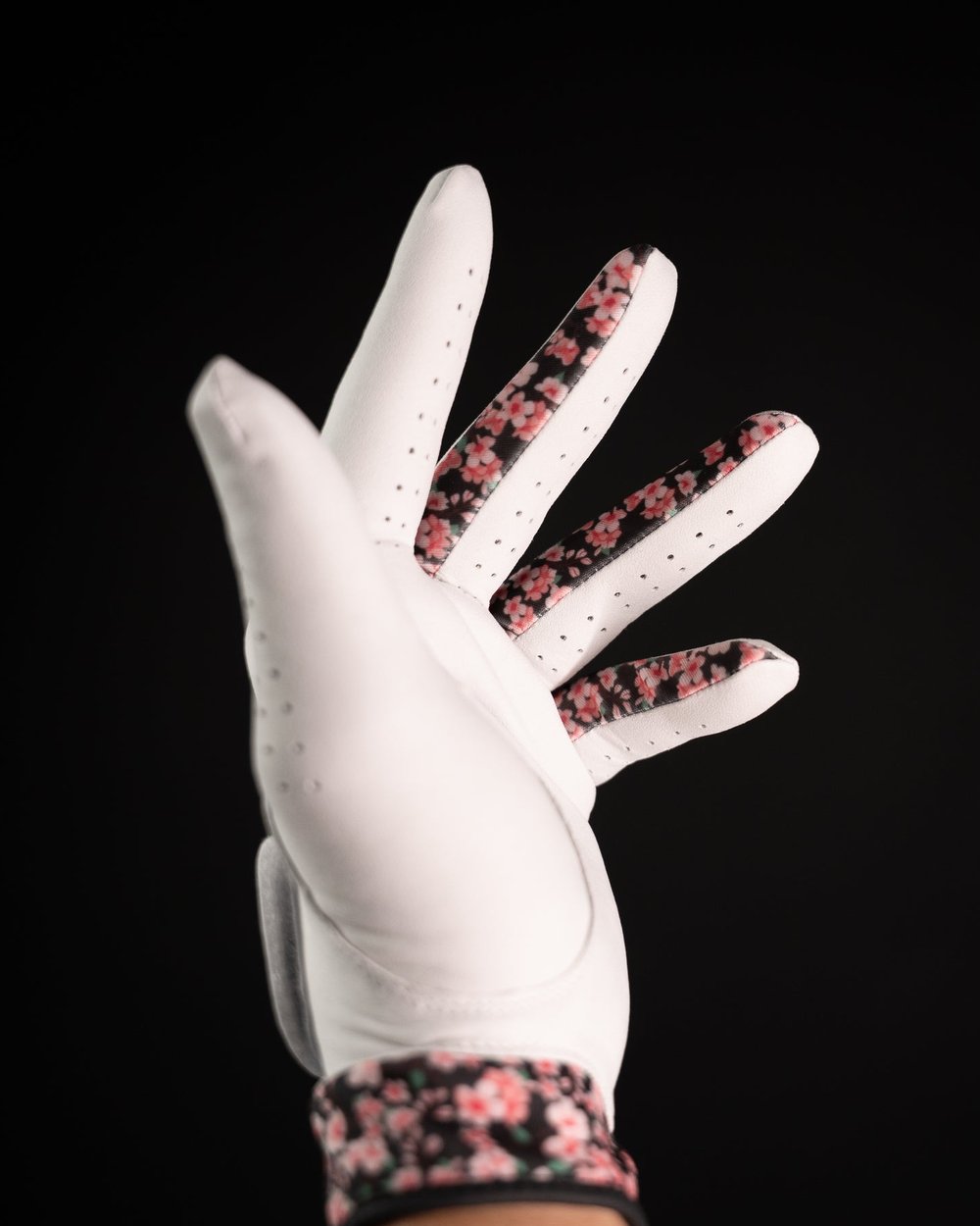 Hinotori Golf Cherry Blossom Signature Glove · view 3 of 4