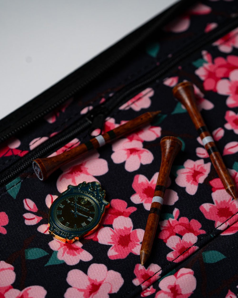 Hinotori Golf Enso Glove Case · view 5 of 6