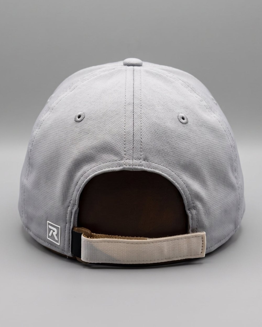 Tarraing Golf Gray, White and Blue Highland Cow Hat · view 3 of 3