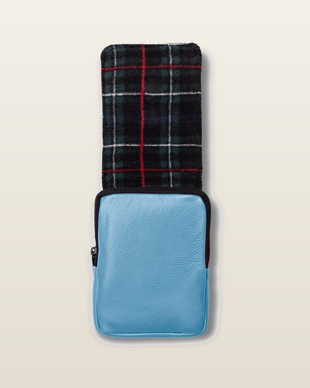 Winston Collection Range Finder Case, Tradition Leather · view 3 of 3