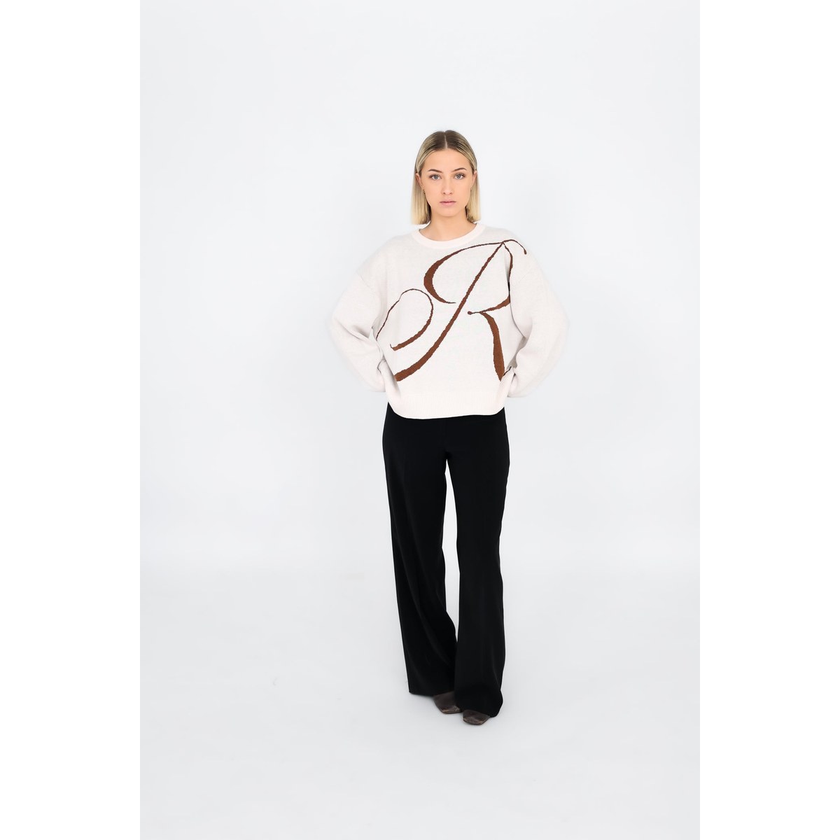 Rouqe Golf “R” Knit Sweater Beige · view 5 of 6