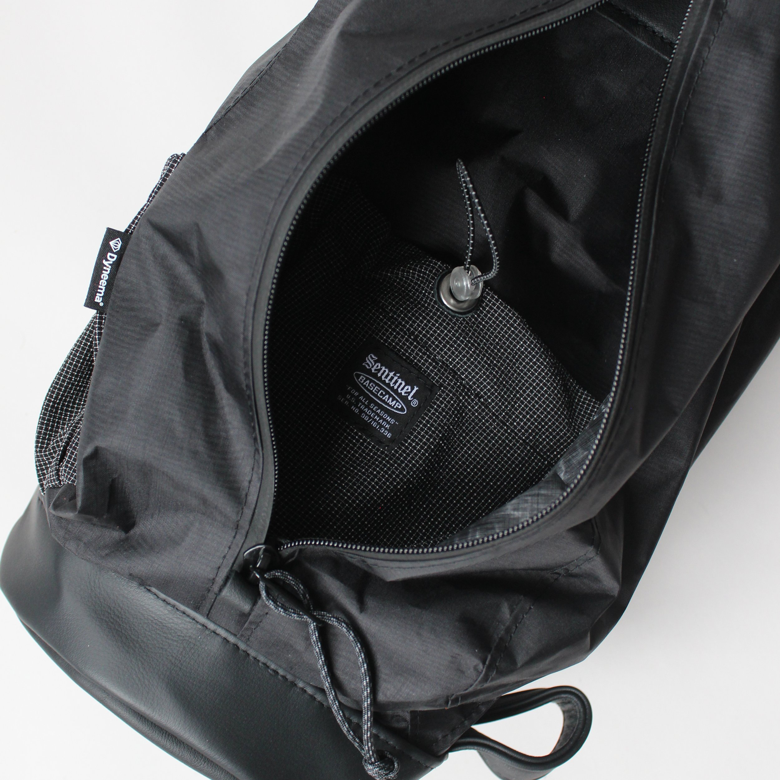 Sentinel Golf Basecamp Walker — Black Dyneema · view 3 of 4