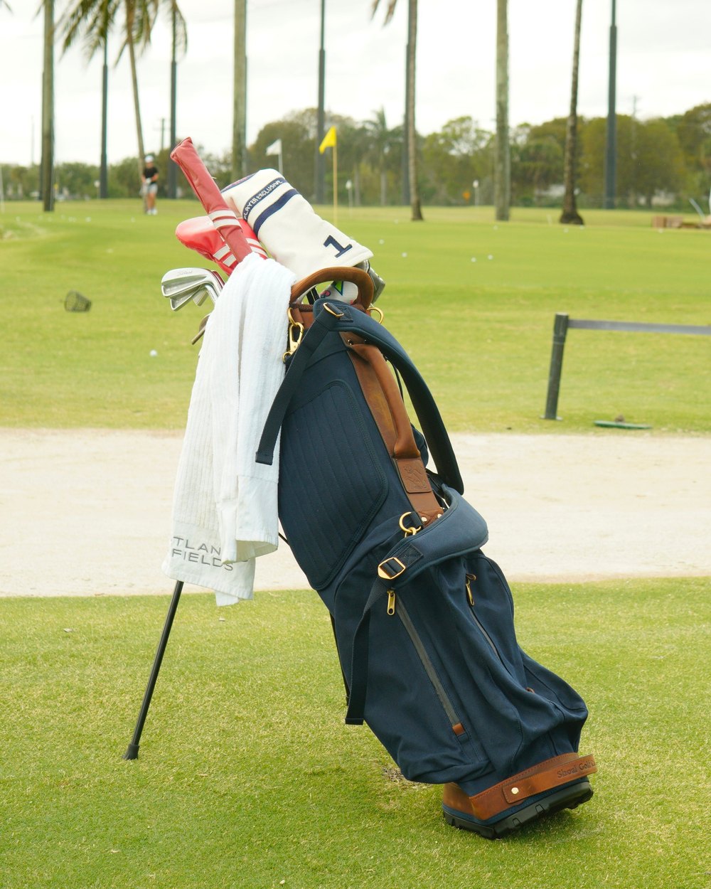 Shoal Golf Co. The Standard Bag · view 4 of 10