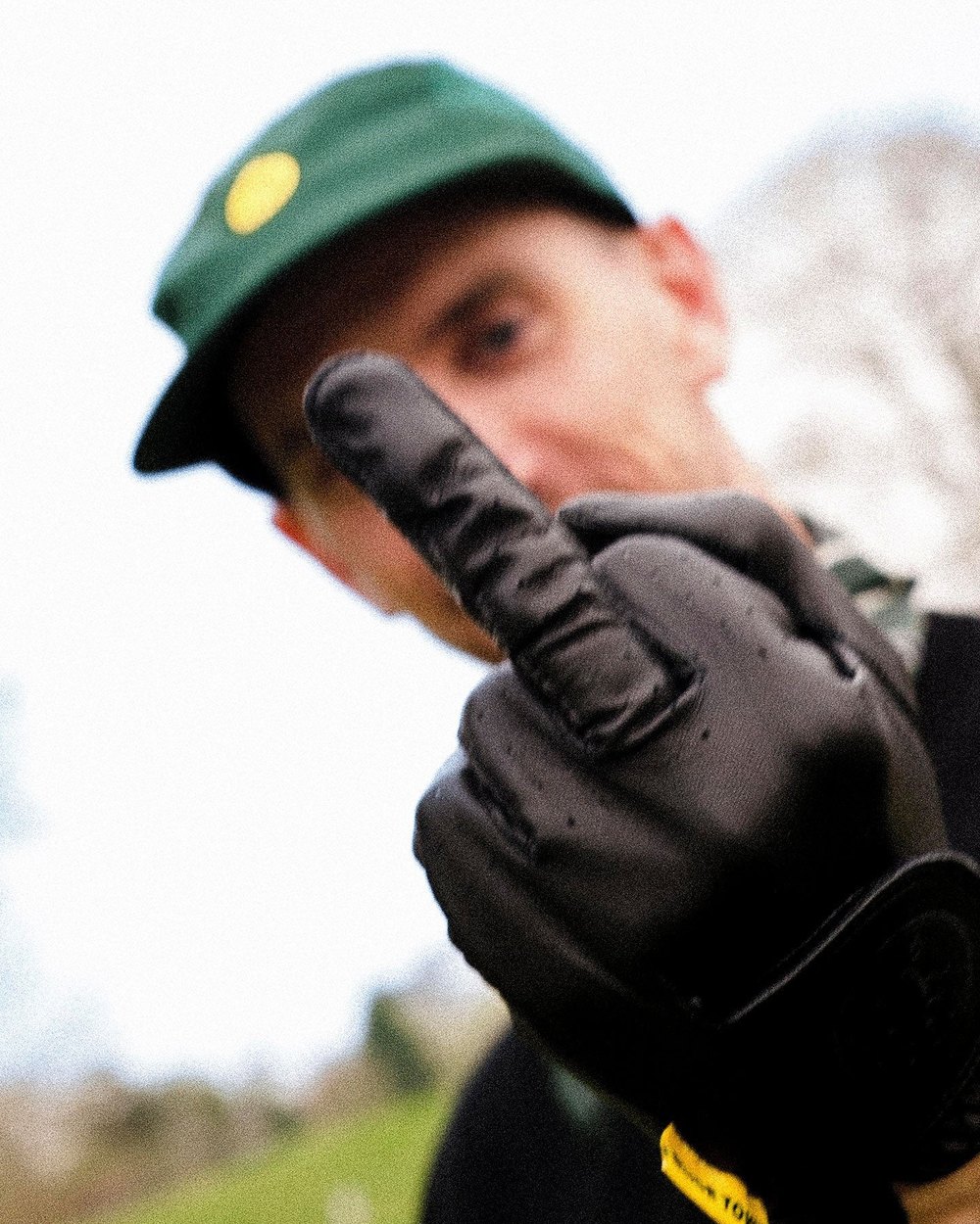 SLICE TOWN Black Leather Golf Glove · view 2 of 3