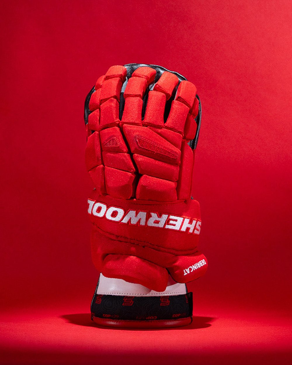Sherwood x Dormie Hockey Glove Headcover · view 1 of 3