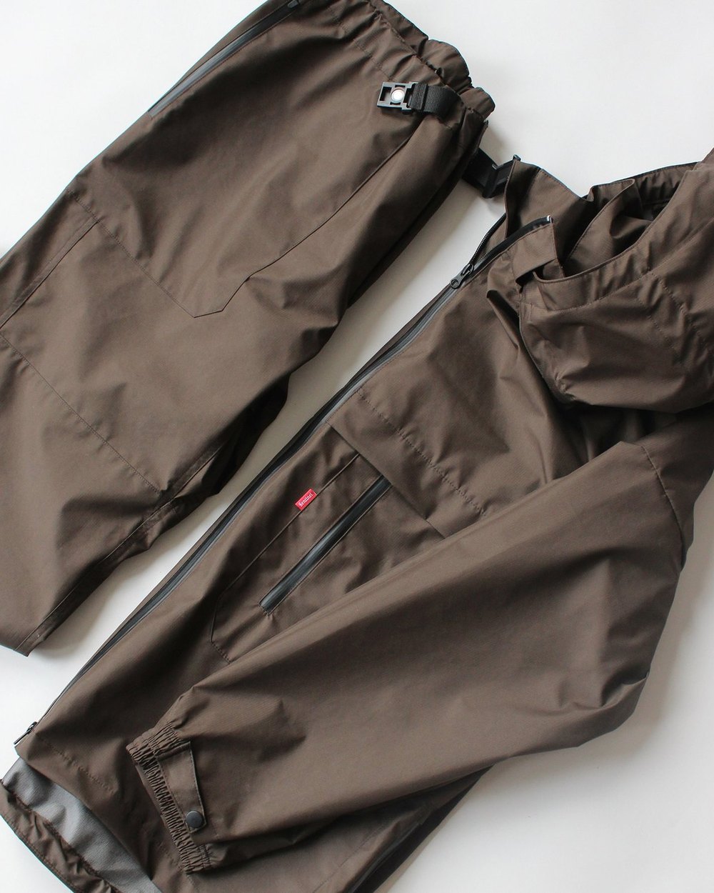 MajoTech Field Suit · view 3 of 3