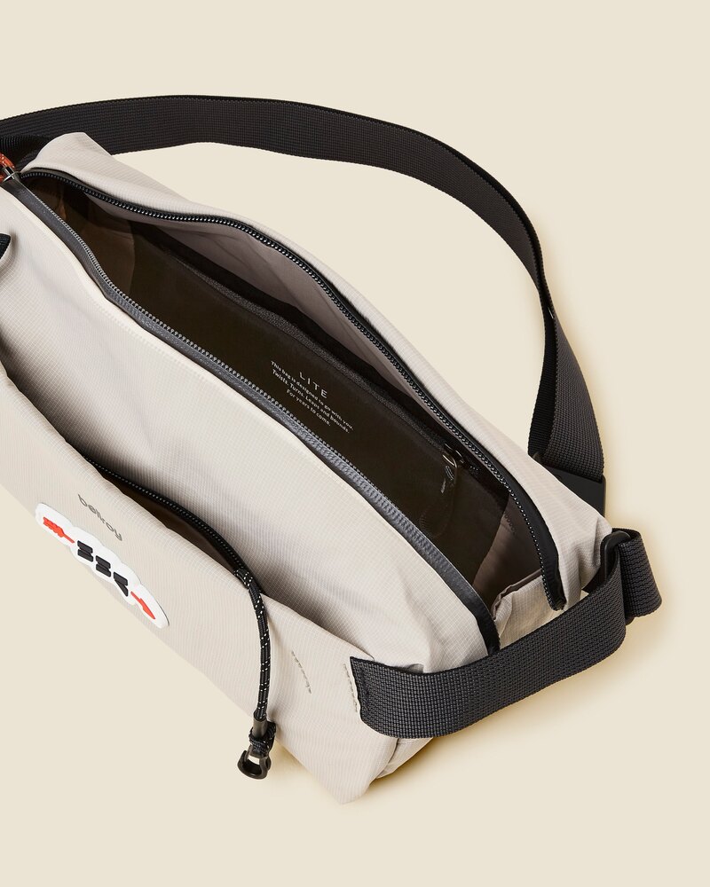 Bellroy Lite Sling · view 3 of 4