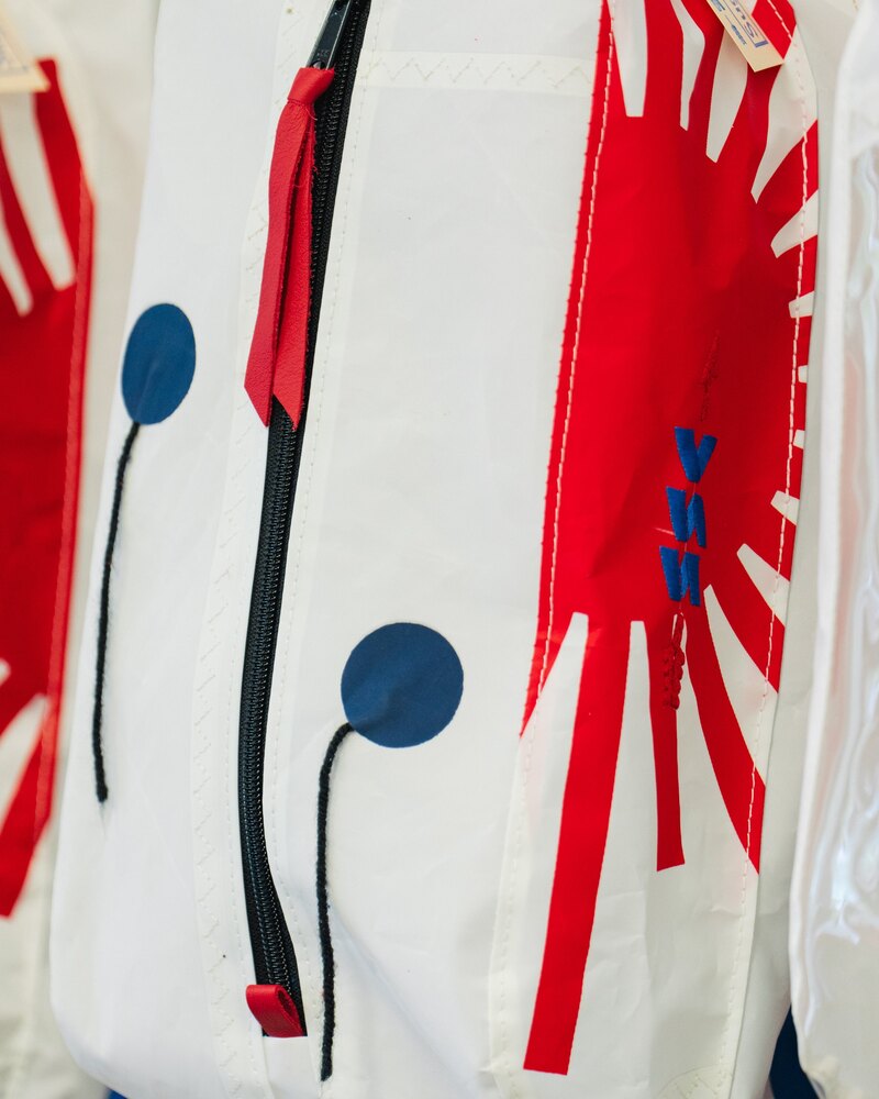 MacKenzie Golf Bags Sail Bag “8185” · view 3 of 4