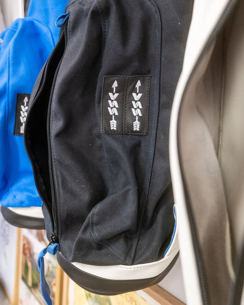 MacKenzie Golf Bags Double Seve 8” · view 3 of 4