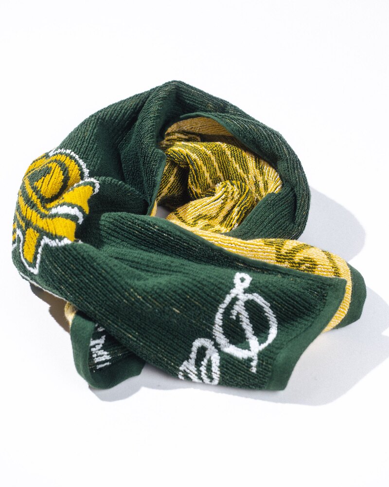 Devereux Smokin' Zaleas Knitted Towel · White/Green — view 5 of 5