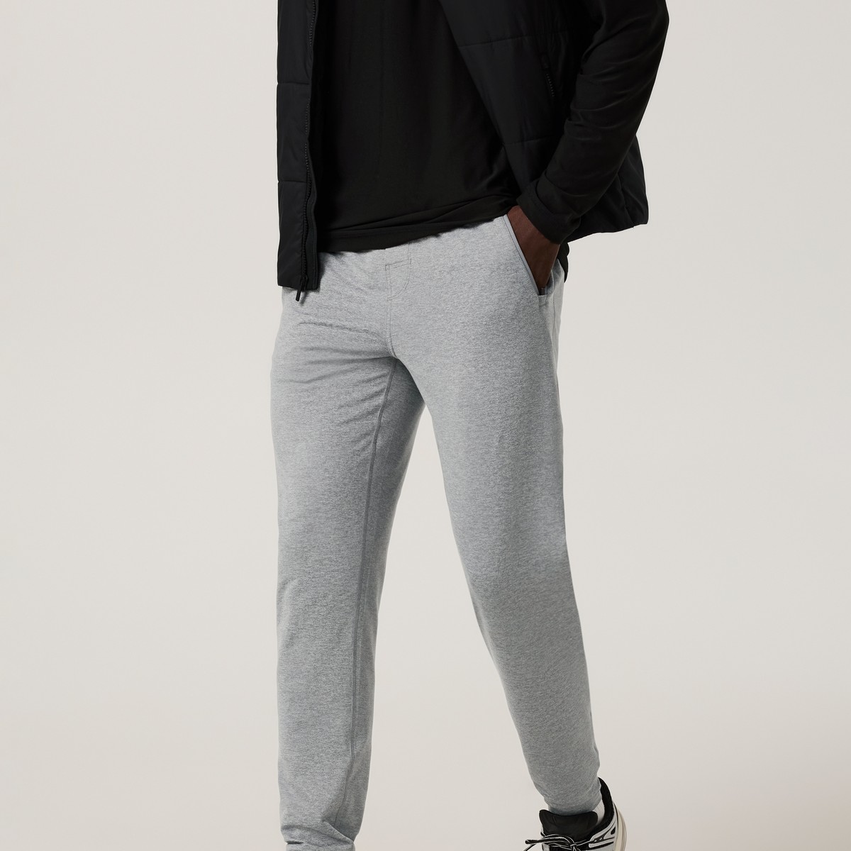 Vuori &mdash; Ponto Performance Jogger