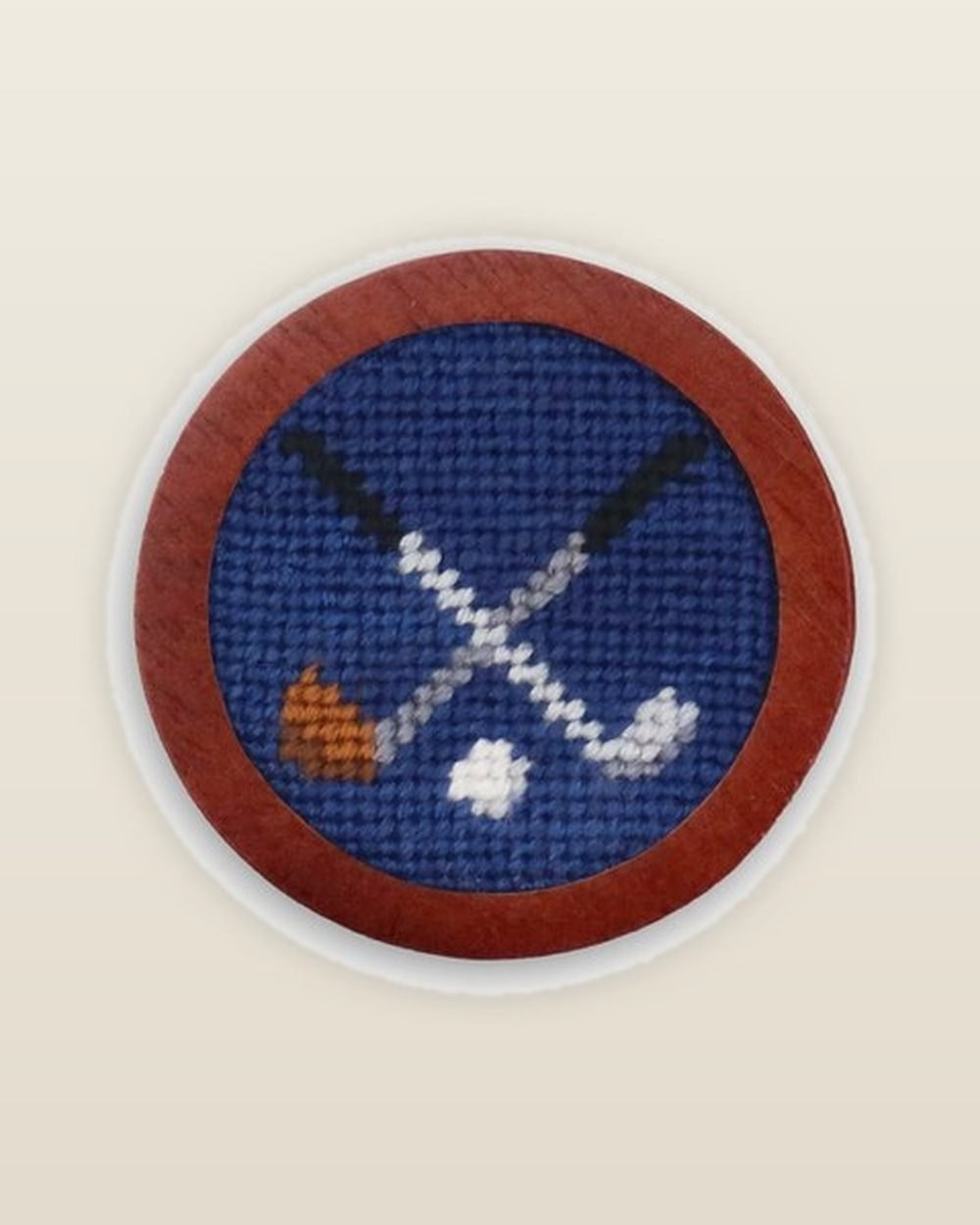 Smathers & Branson Crossed Clubs Needlepoint Ball Marker · view 1 of 1