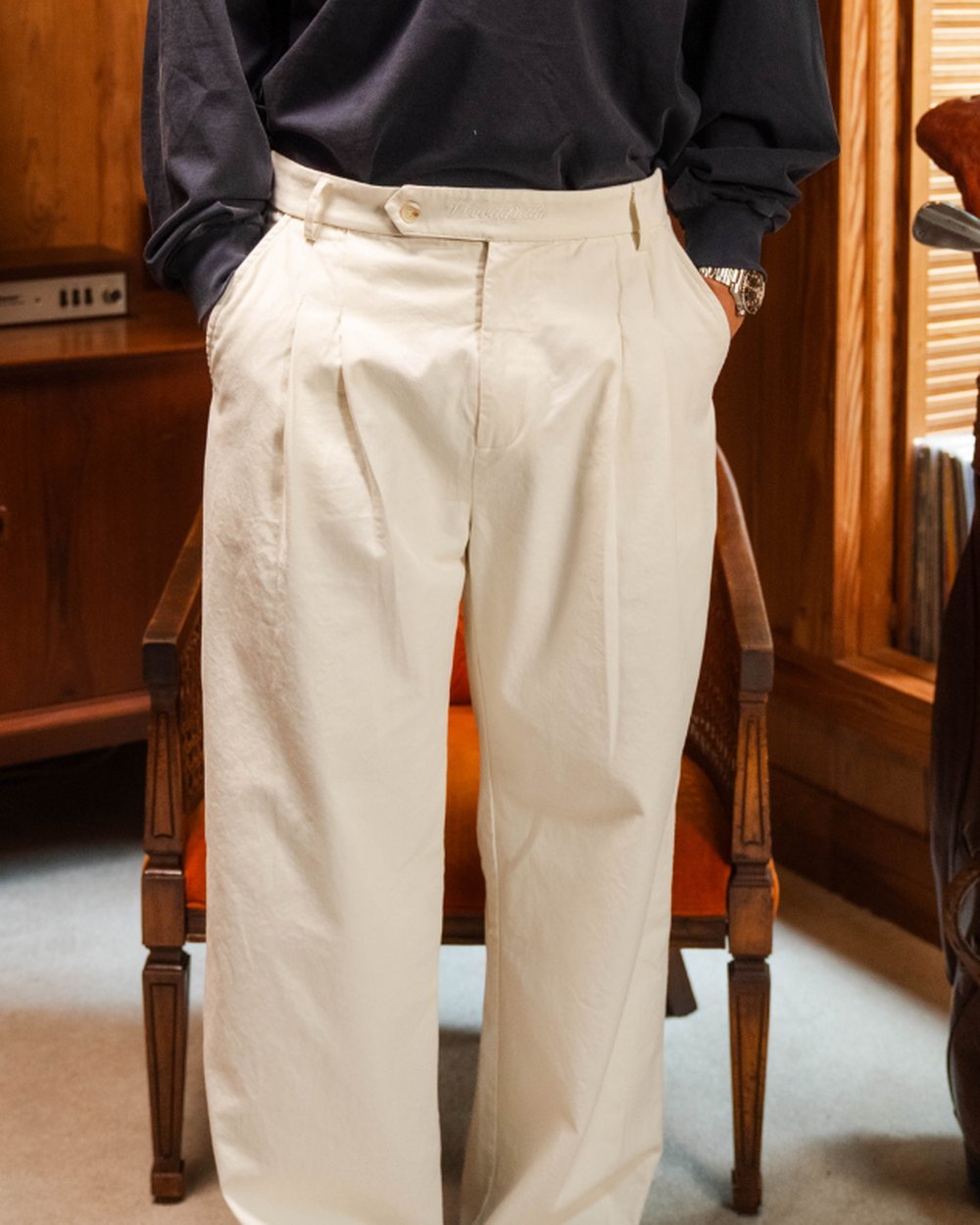 Woodgrain Golf Legacy Double Pleated Trouser, Cream · view 3 of 4