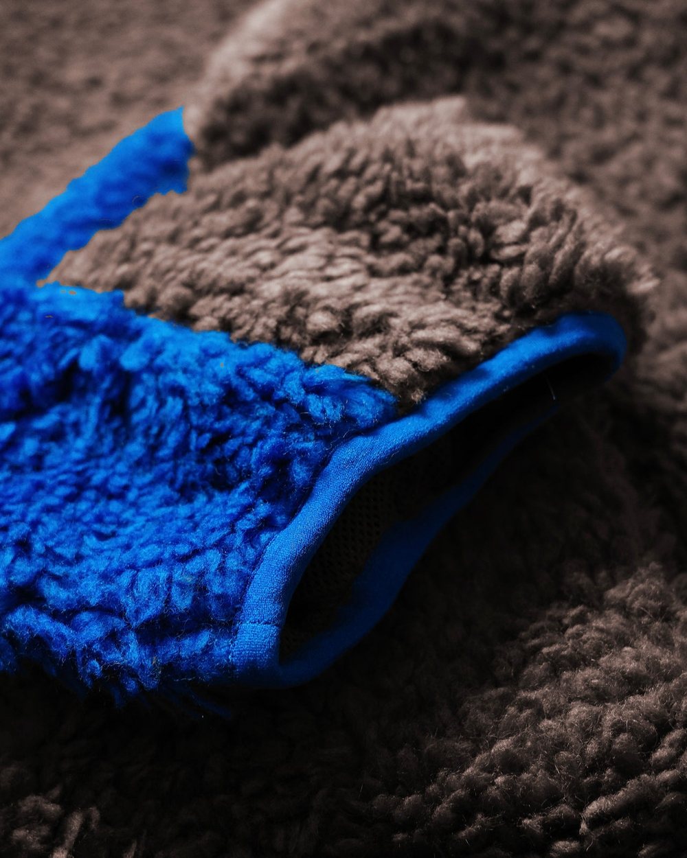 water when dry Canopy Fleece, Riverbank · view 4 of 5