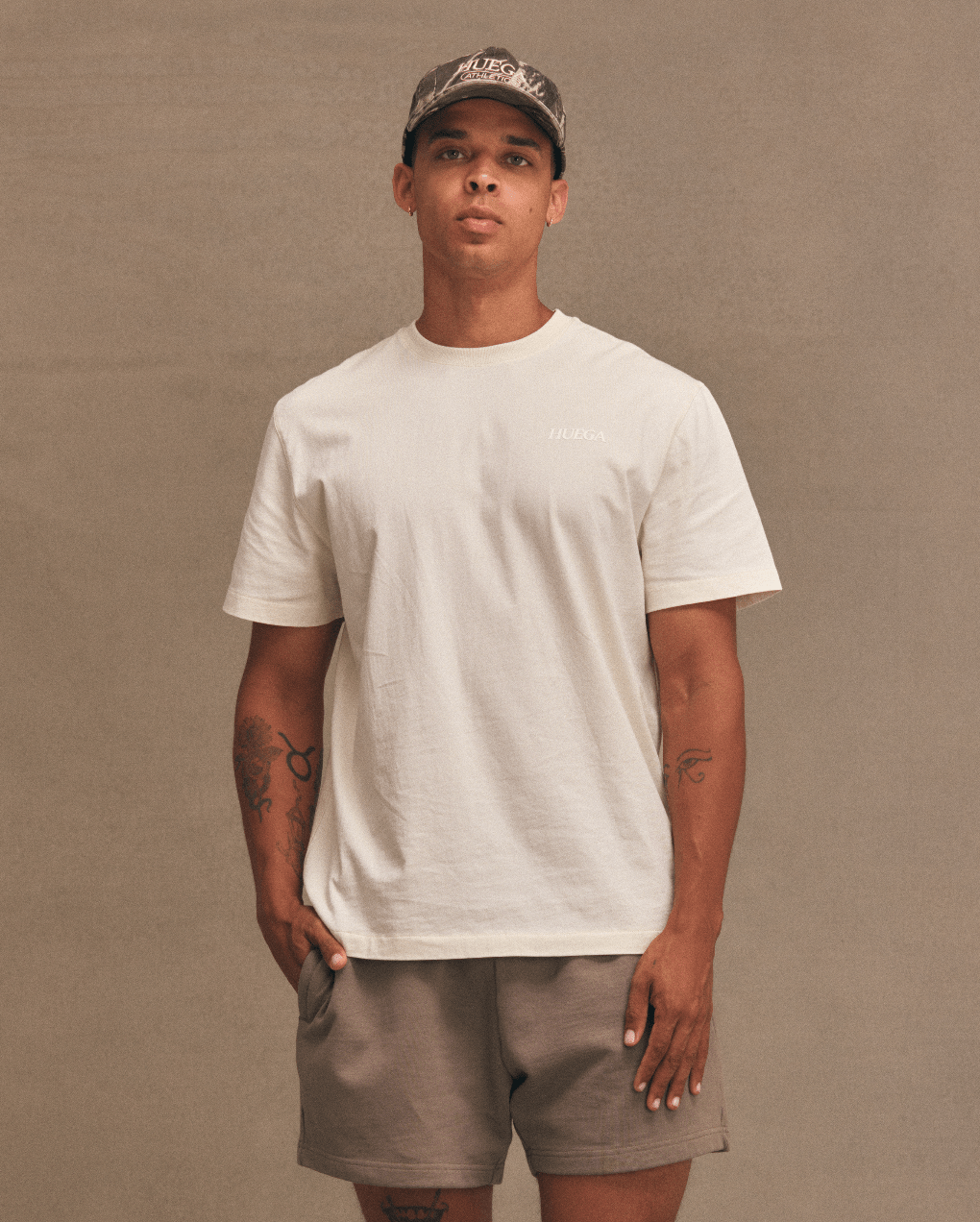 Huega House Essential Tee in cream · view 2 of 4