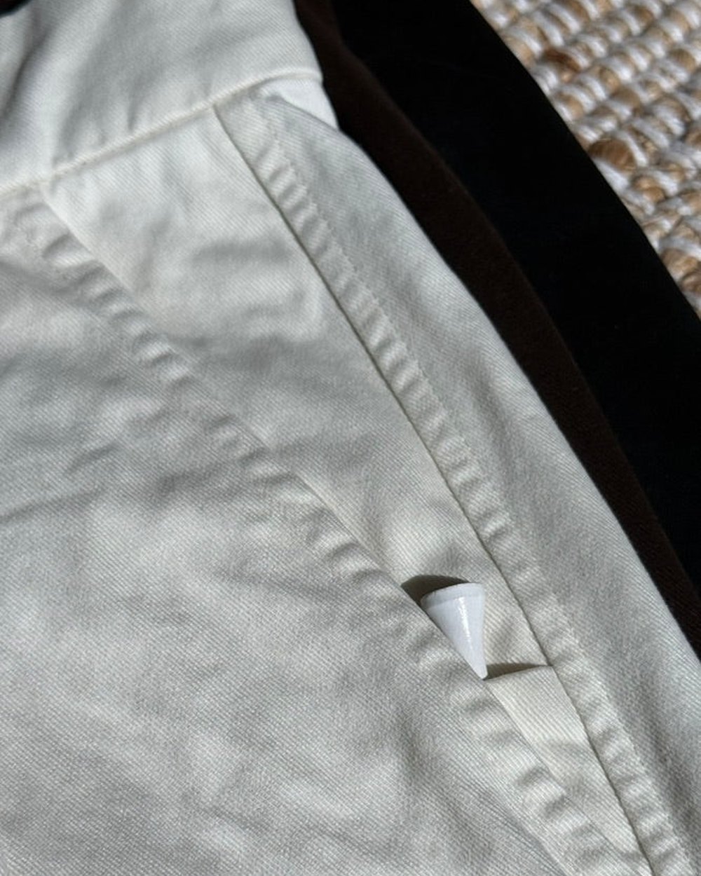 Woodgrain Golf Legacy Double Pleated Trouser, Cream &middot; view 4 of 4