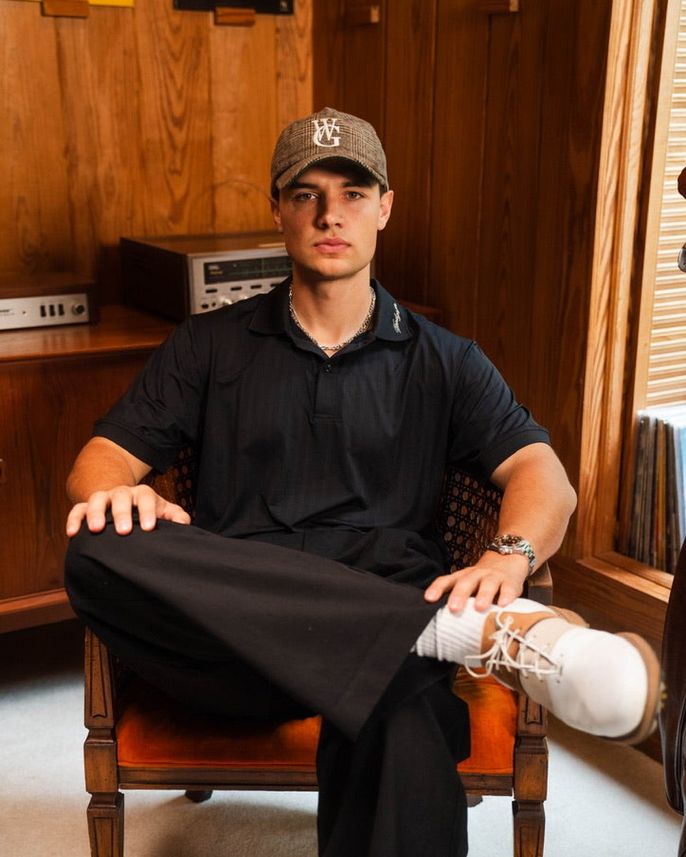 Woodgrain Golf Legacy Double Pleated Trouser, Black &middot; view 1 of 3