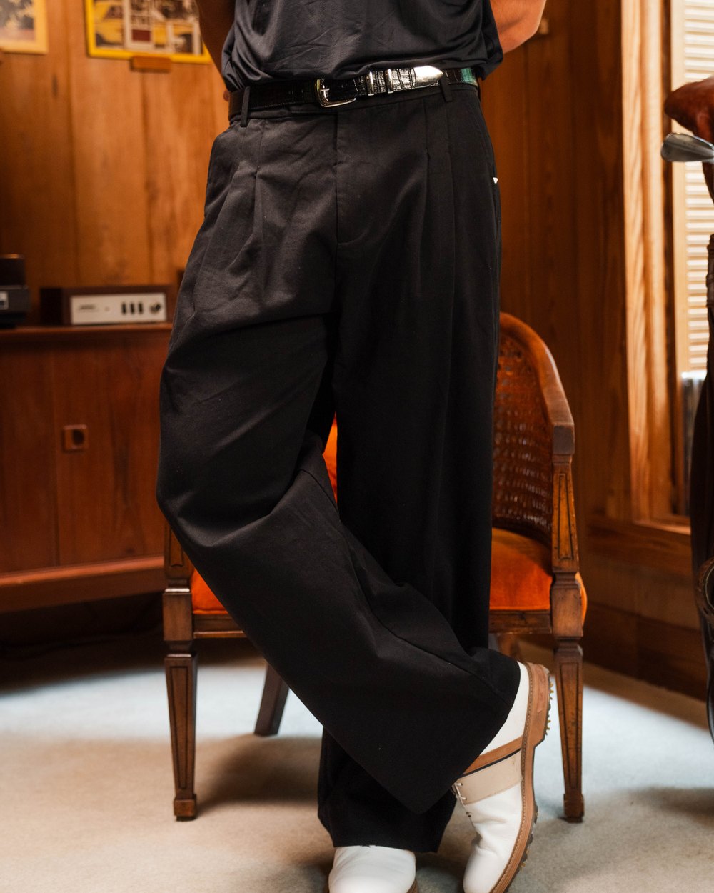 Woodgrain Golf Legacy Double Pleated Trouser, Black &middot; view 2 of 3
