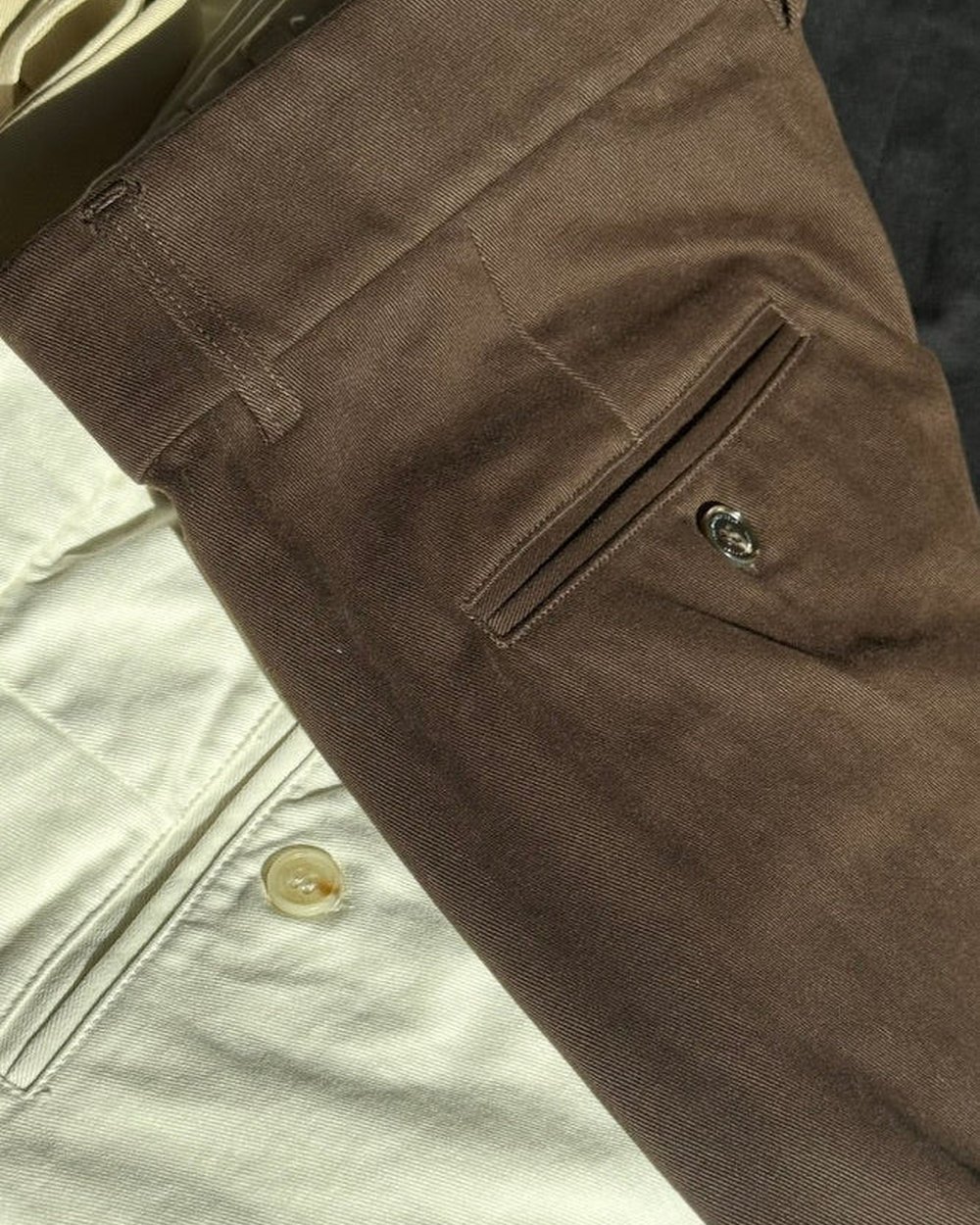 Woodgrain Golf Legacy Double Pleated Trouser, Chocolate Brown &middot; view 4 of 4
