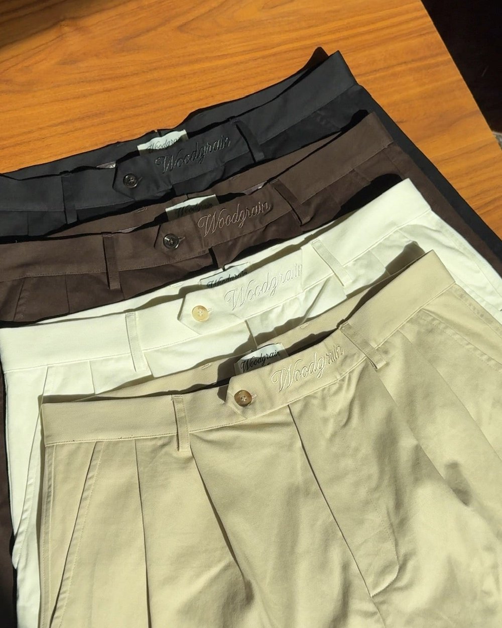 Woodgrain Golf Double Pleated Short, Tan &middot; view 4 of 4